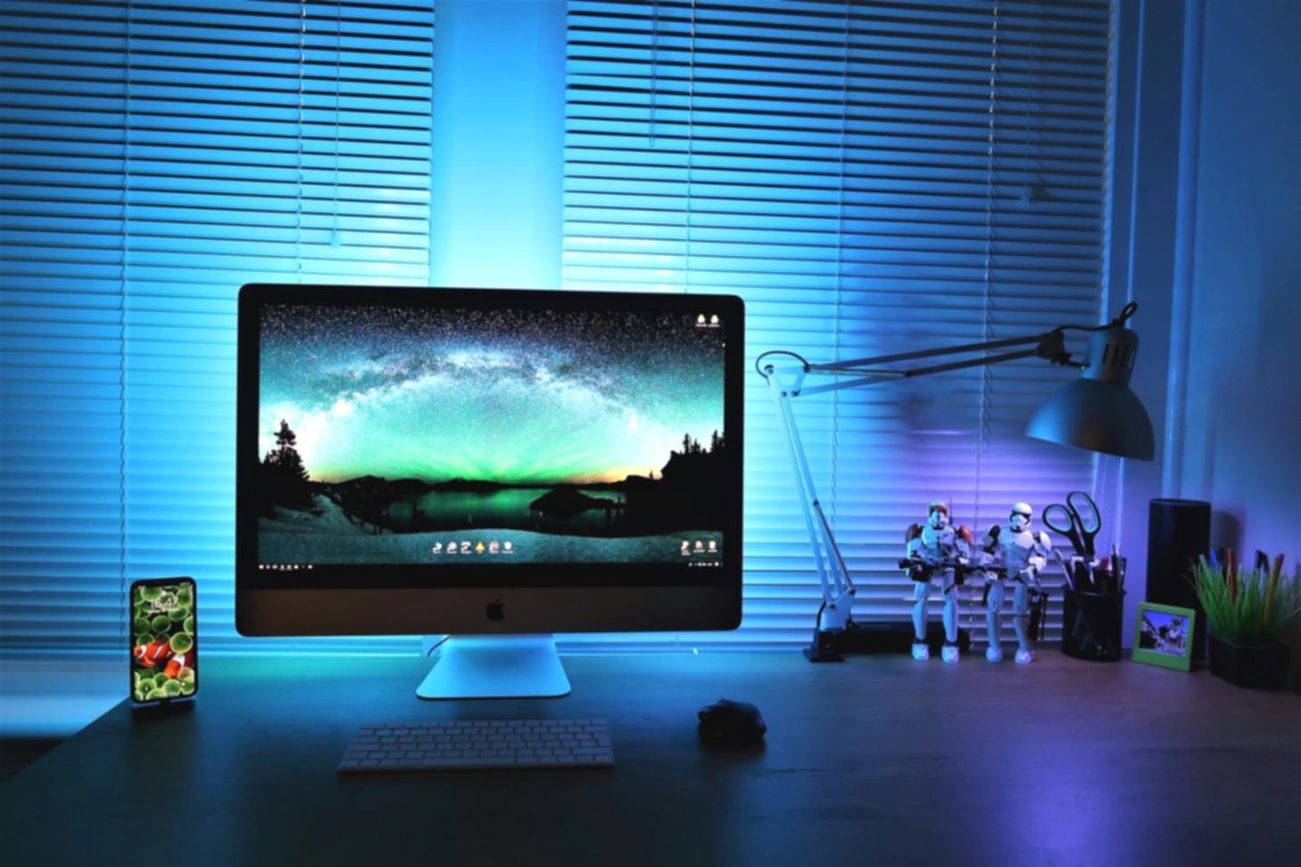 3D modeliavimo darbo vieta su programinėmis įrankiais